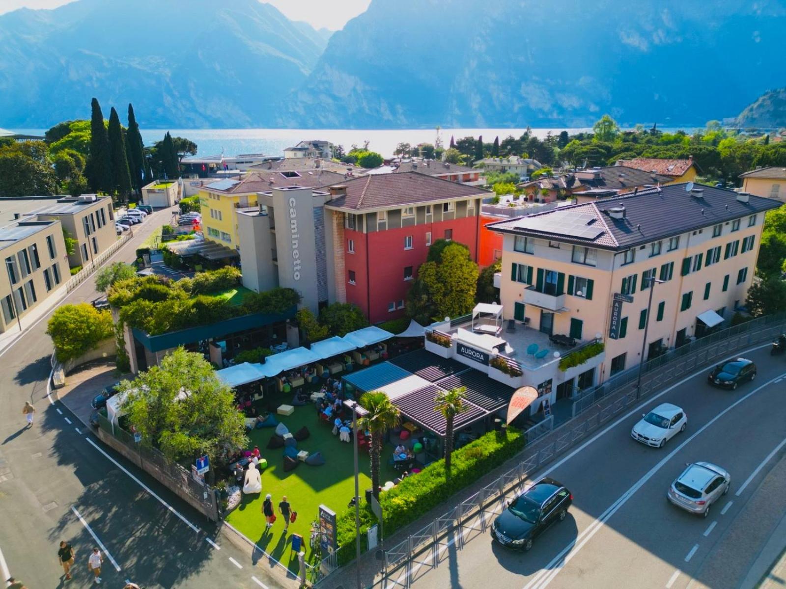 Hotel Aurora & Appartamenti Torbole Sul Garda Kültér fotó