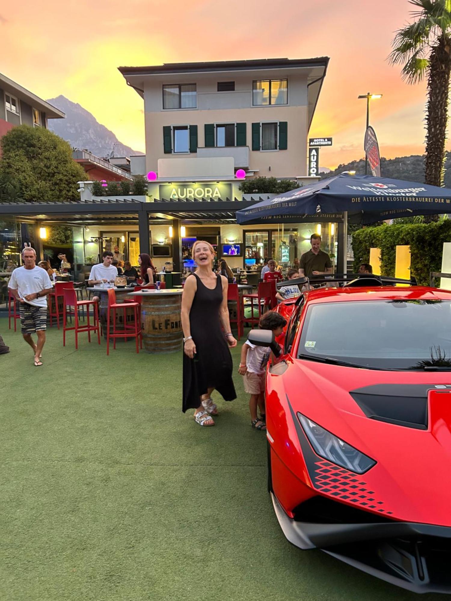Hotel Aurora & Appartamenti Torbole Sul Garda Kültér fotó