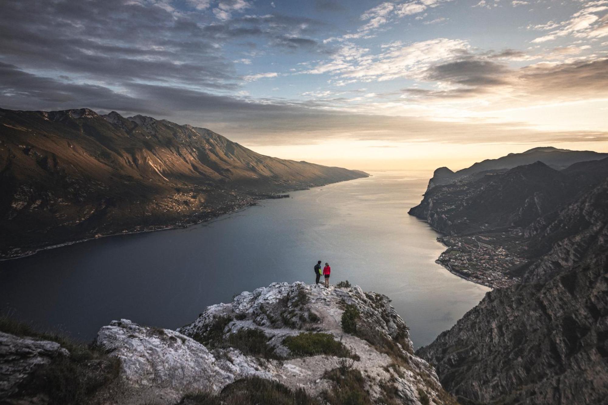 Hotel Aurora & Appartamenti Torbole Sul Garda Kültér fotó